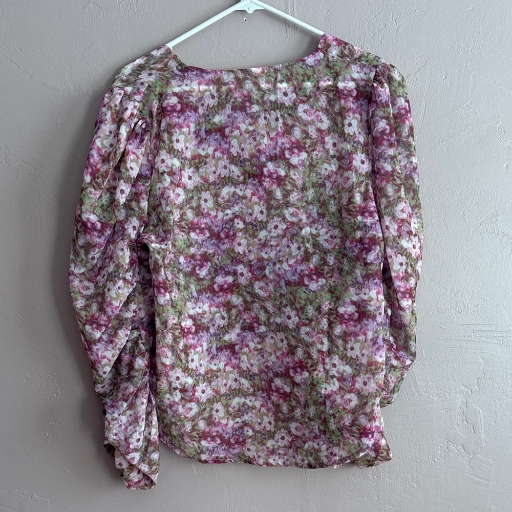 Floral Button-up Blouse - Pink and Green with Puff Sleeves, Size Large - Picture 5 of 5